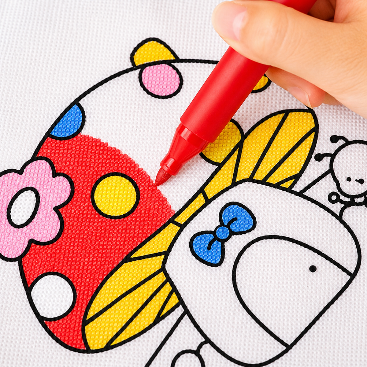 DIY-stoffen tassen om te beschilderen voor kinderen