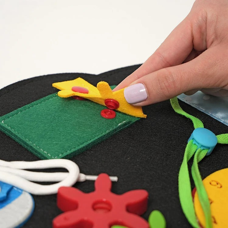 Montessori-dinosaurus-activiteitenbord