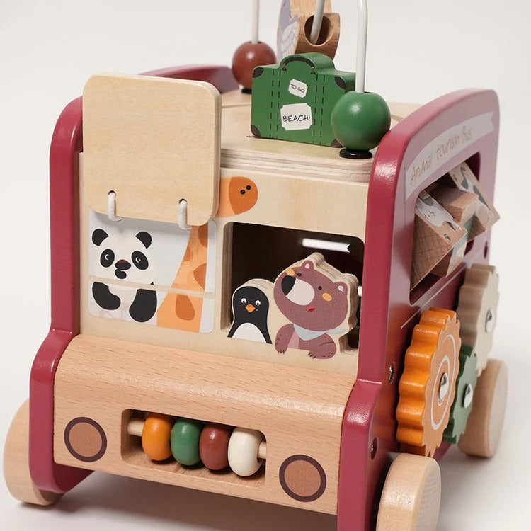 Montessori-safaribus met motoriekspelletjes