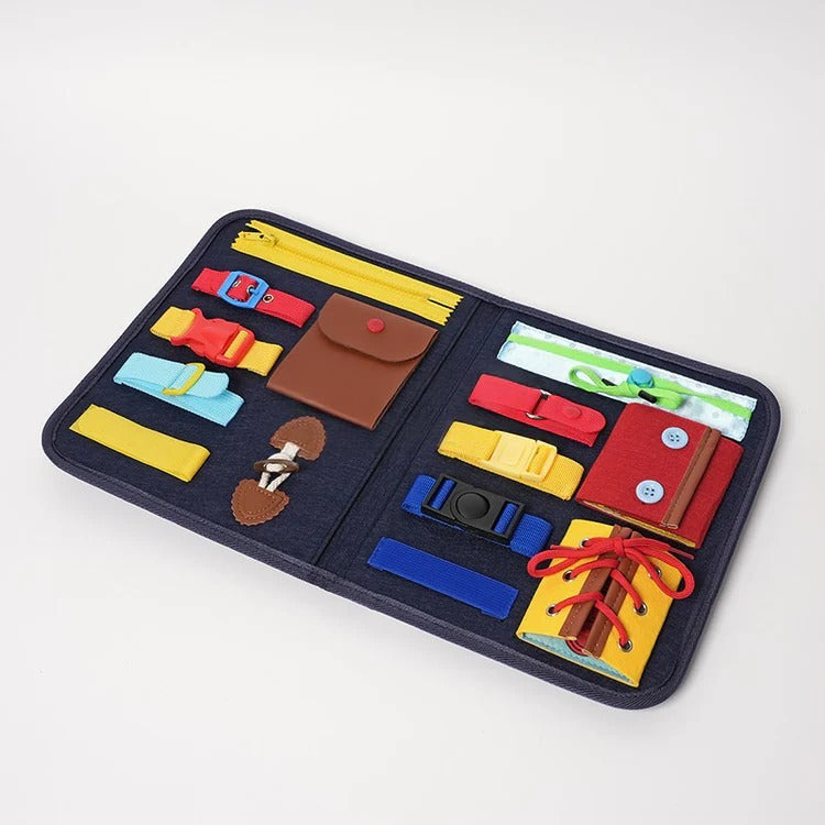 Montessori-activiteitenbord met sluitingen