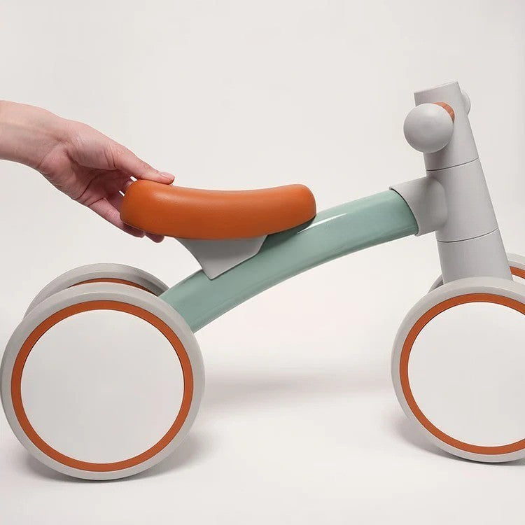 Montessori-loopfiets voor peuters