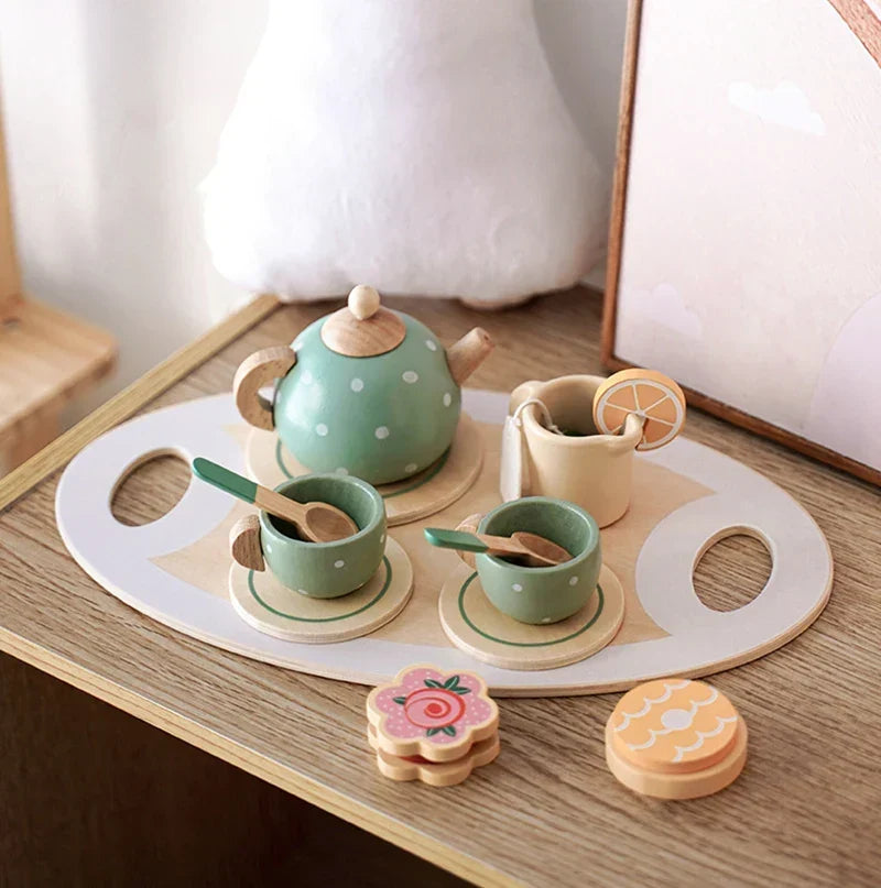 Montessori-theeservies van hout