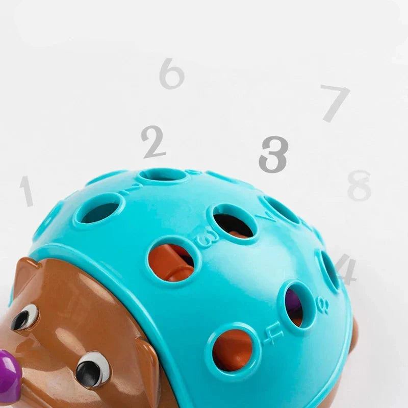 Montessori-egel-insteekspel voor fijne motoriek