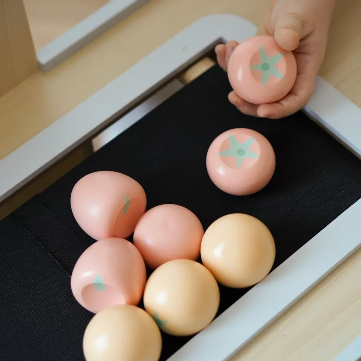 Montessori-marktkraam met kassa