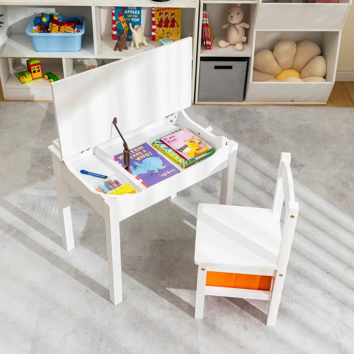 Montessori-bureau met stoel & opbergruimte