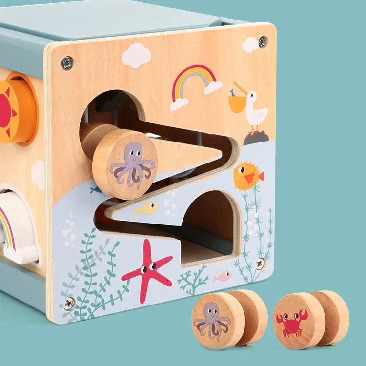 Montessori-activiteitenkubus van hout