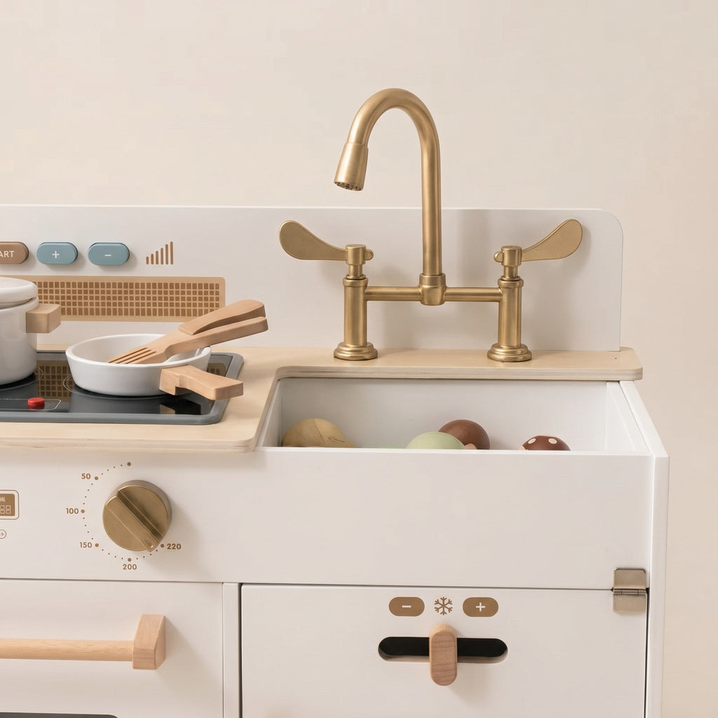 Montessori-mini-keuken van hout