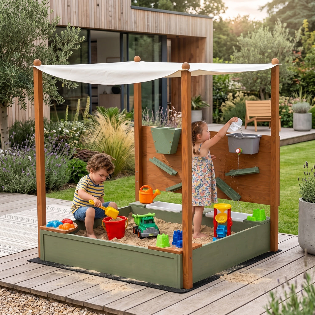 Montessori-zandbak met waterstation