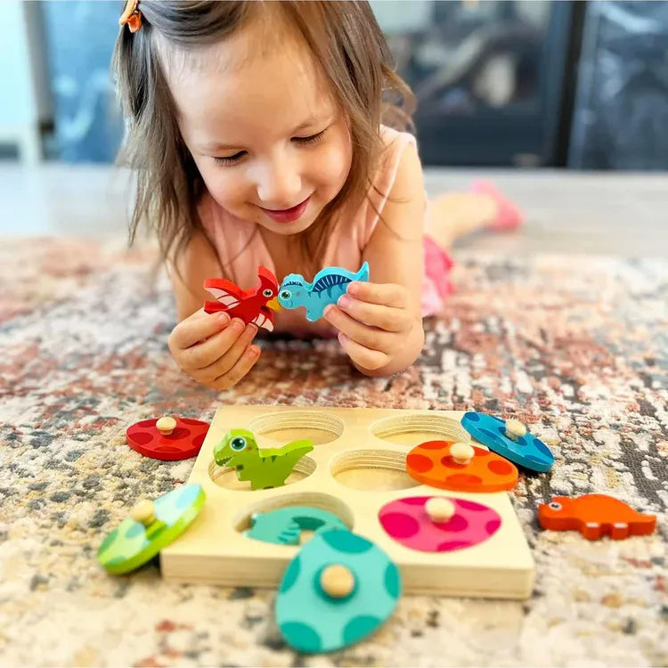 Montessori-dinosaurus-uitbroedpuzzel
