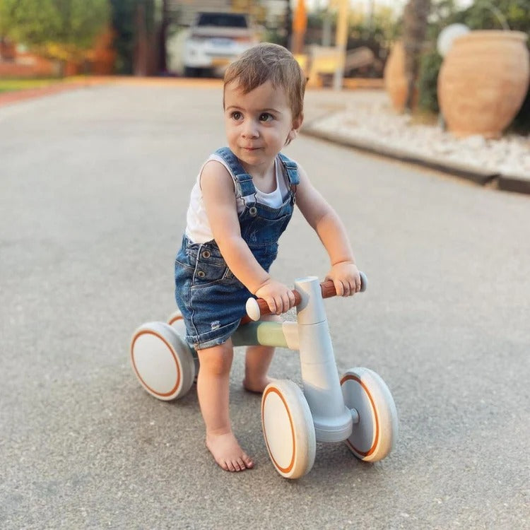 Montessori-loopfiets voor peuters