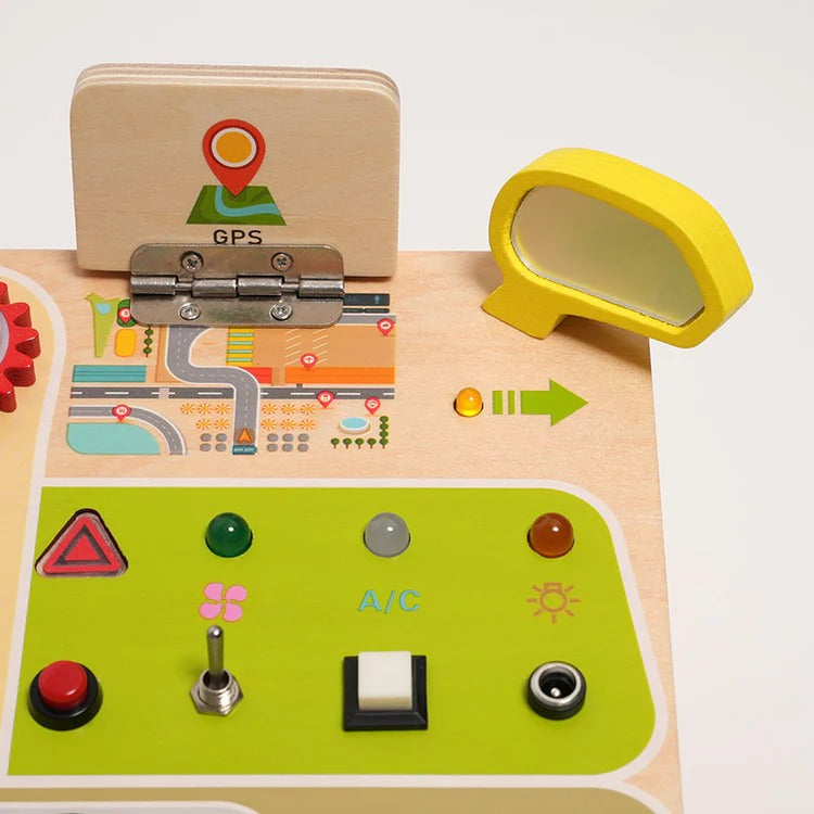 Montessori-activiteitenbord met bedieningselementen