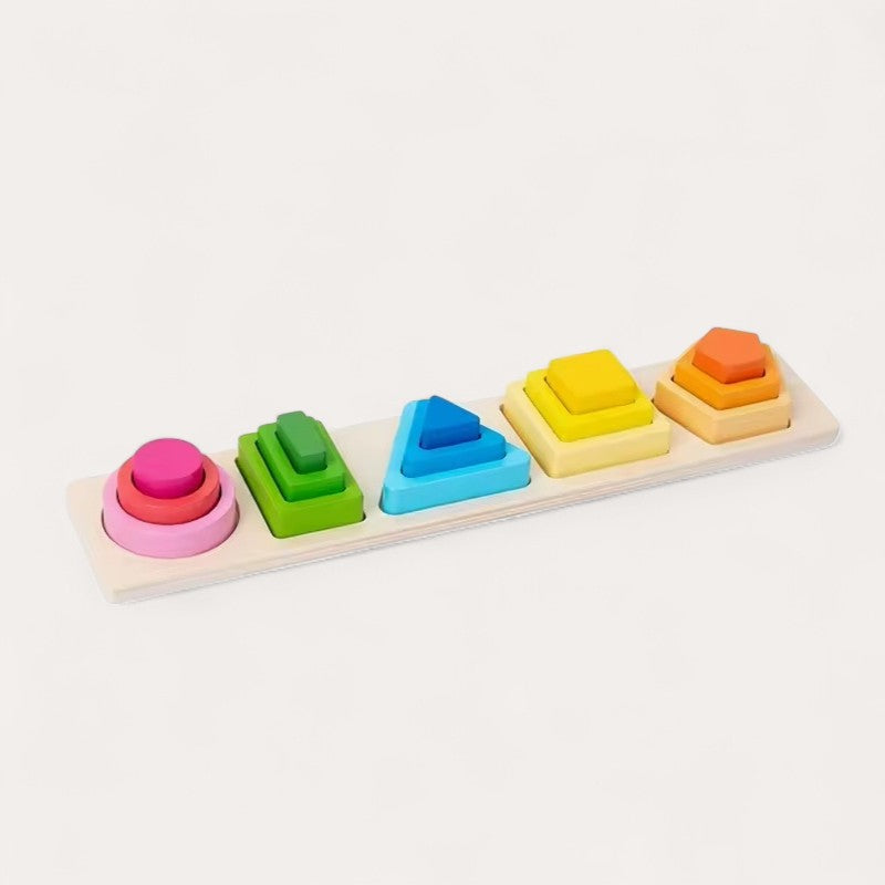 Montessori-stapelpiramides met vormen