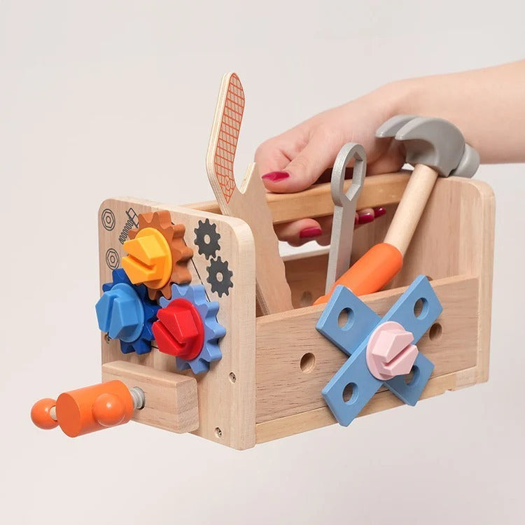 Montessori-houten werkplaats voor kinderen