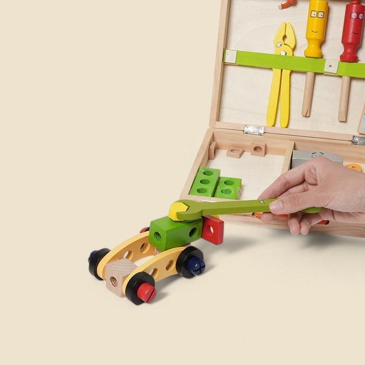Montessori-gereedschapskist van hout