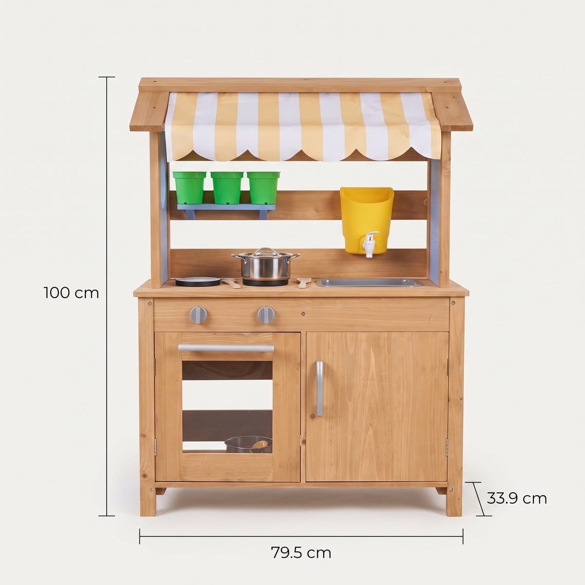 Montessori-buitenkeuken met waterstation