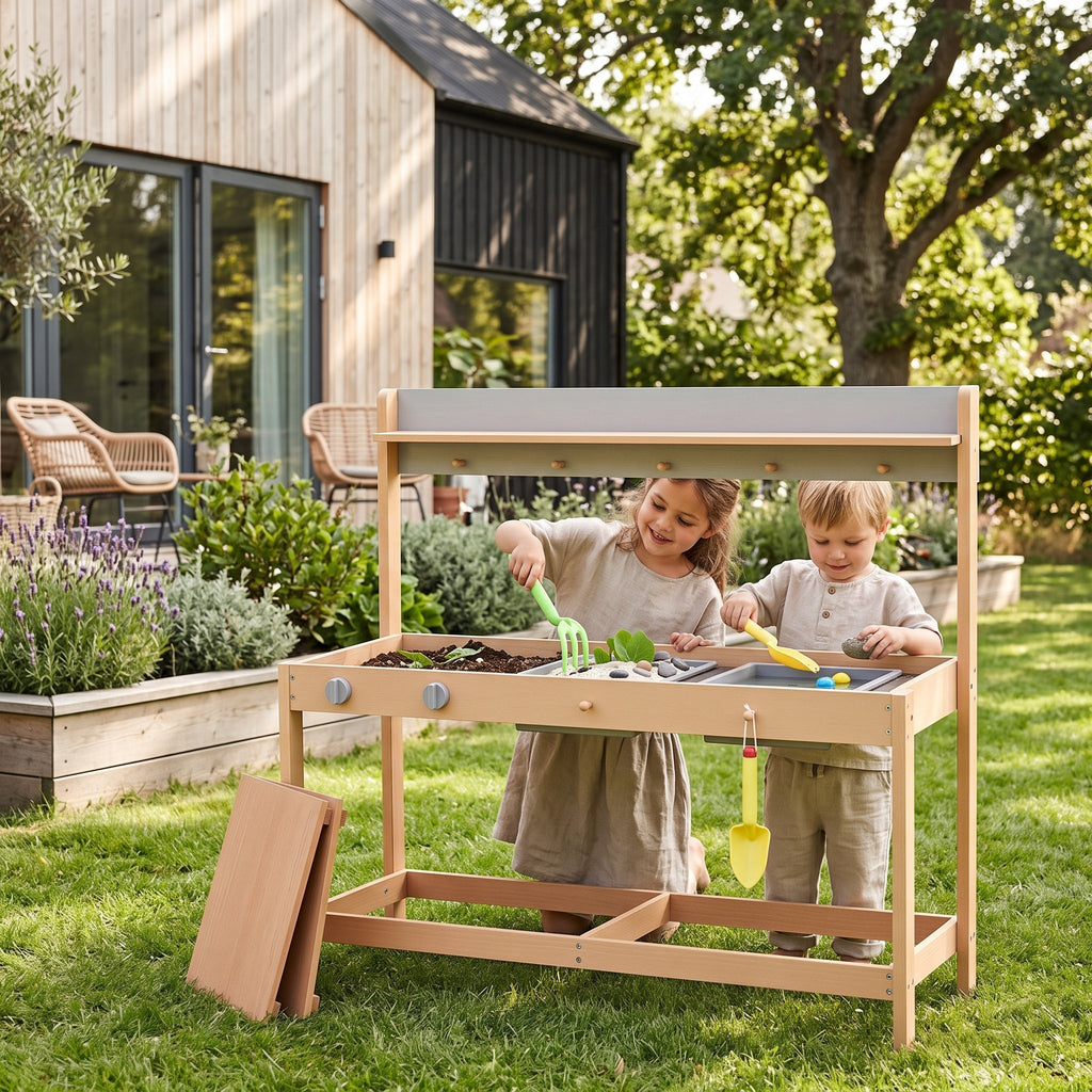 Montessori-buitenspeelkeuken